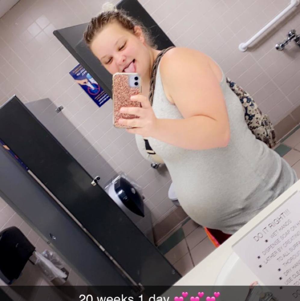 Meet your Posher, Chrissii